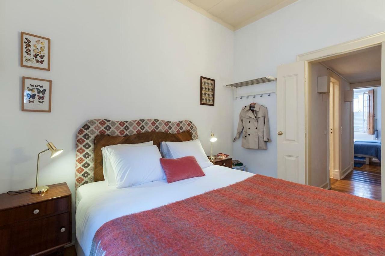 2 Bedroom Apartment With Patio Next To Avenida Da Liberdade Лиссабон Экстерьер фото