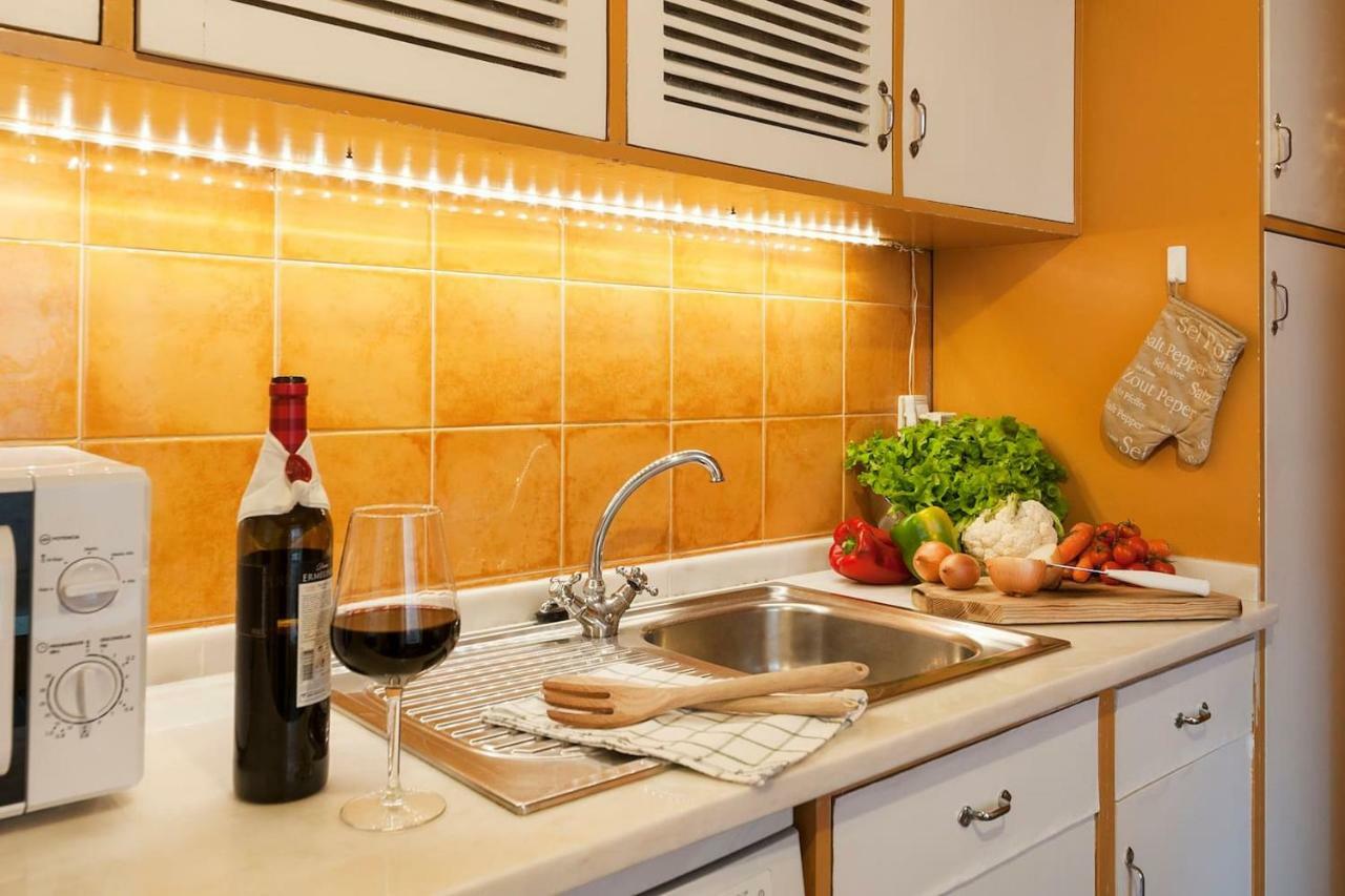 2 Bedroom Apartment With Patio Next To Avenida Da Liberdade Лиссабон Экстерьер фото